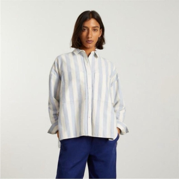 EVERLANE The Boxy Oxford in White/ Blue size Small and Medium. New with tag - Picture 2 of 9